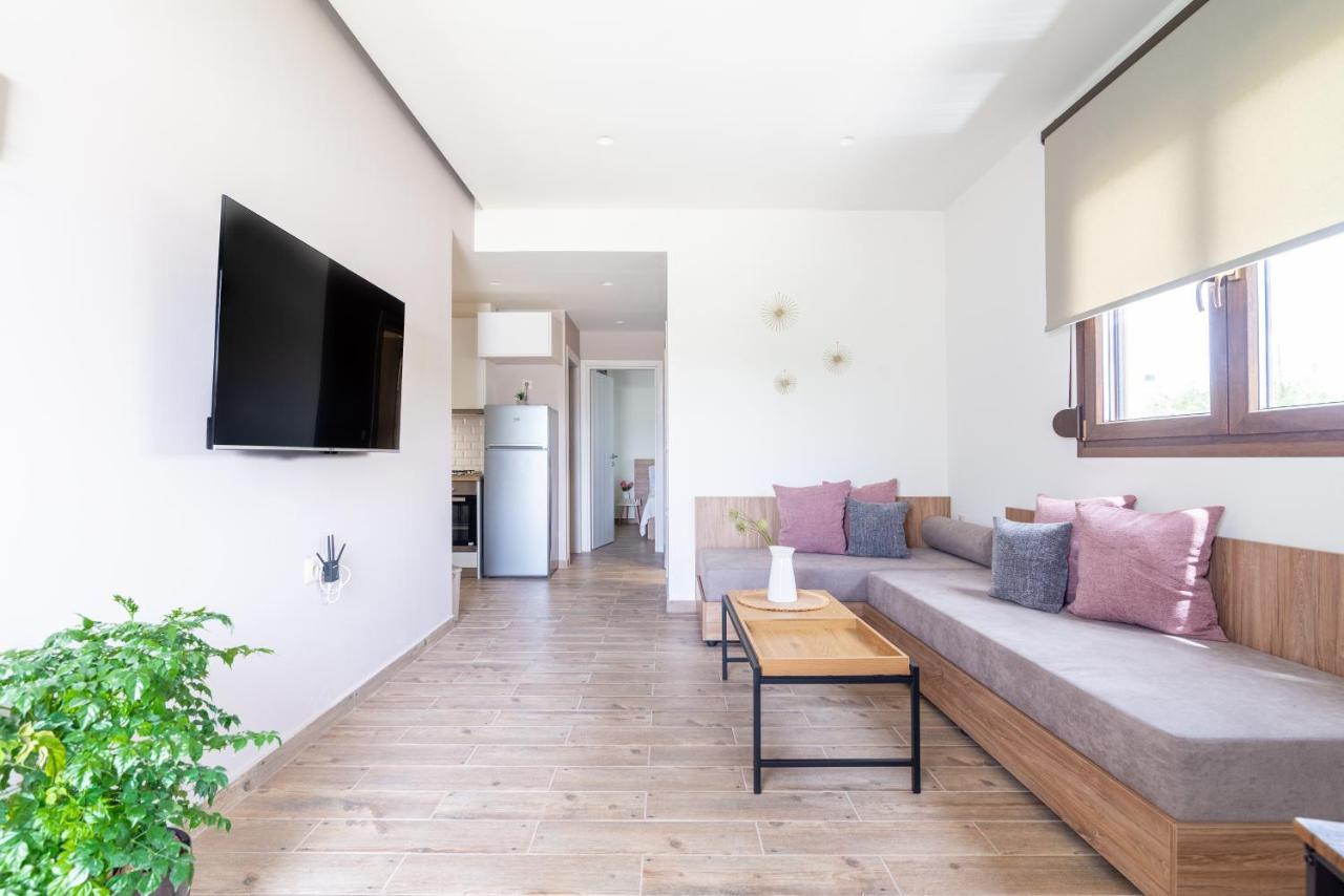 Modern House With Pool Near Beach Gazi 외부 사진
