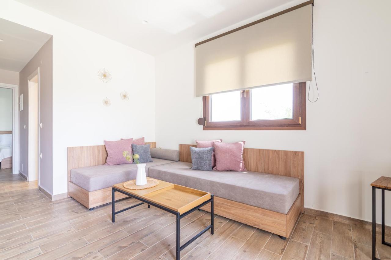 Modern House With Pool Near Beach Gazi 외부 사진