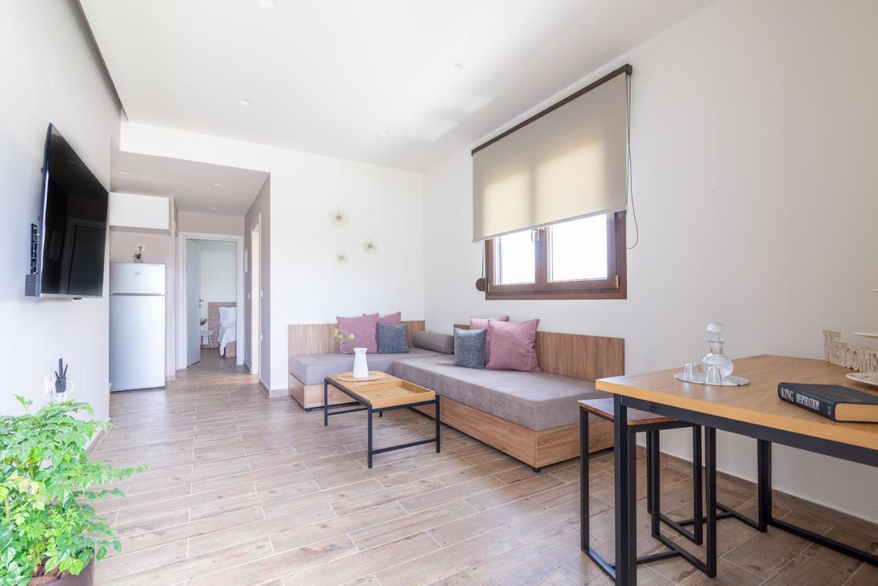Modern House With Pool Near Beach Gazi 외부 사진