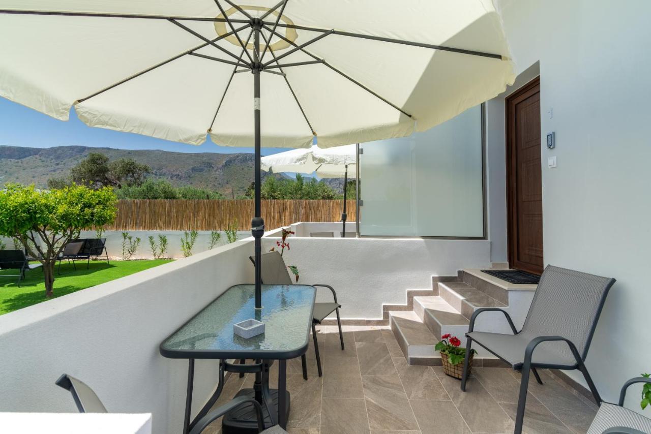 Modern House With Pool Near Beach Gazi 외부 사진