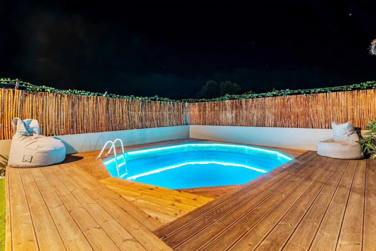 Modern House With Pool Near Beach Gazi 외부 사진